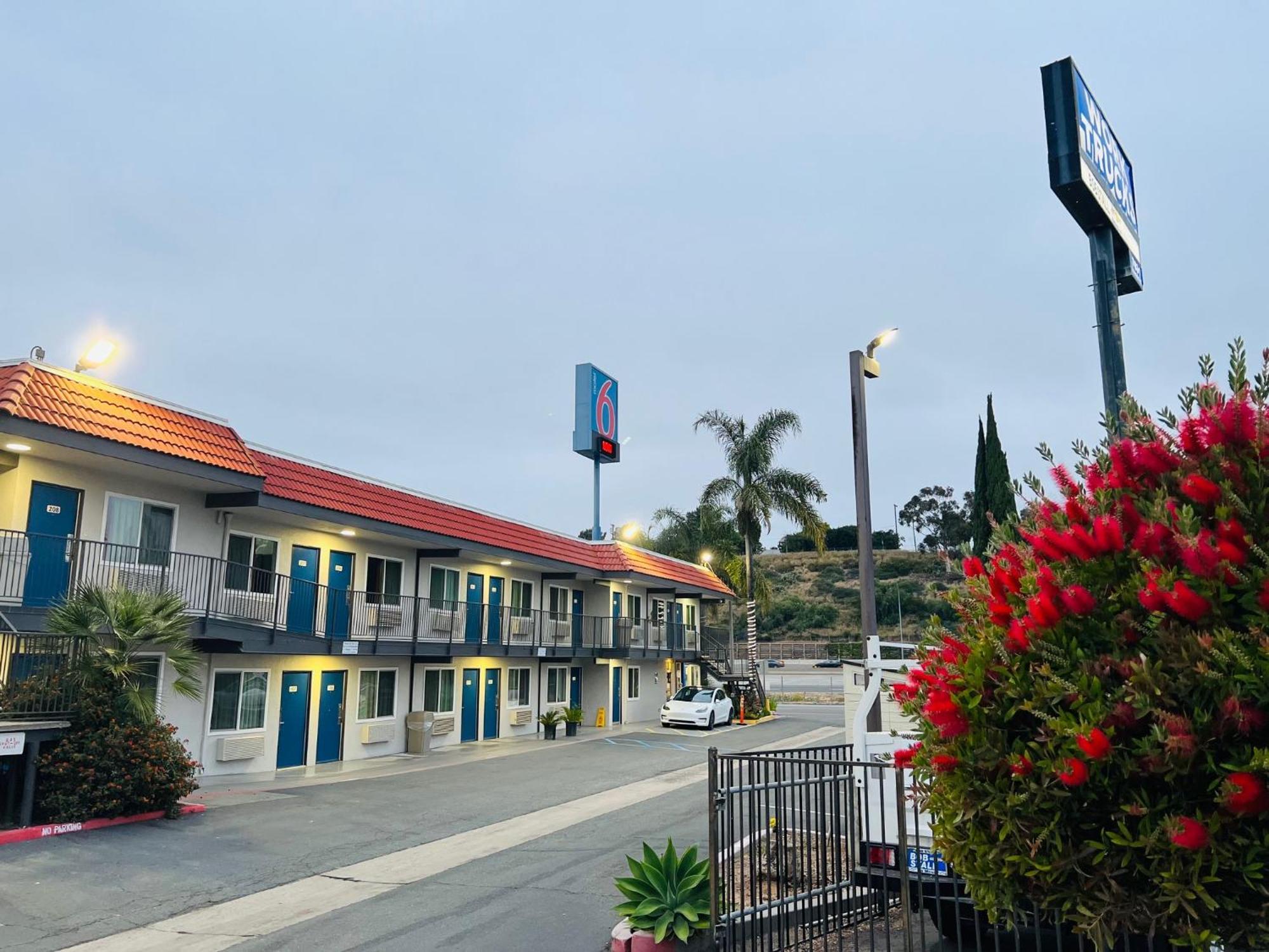 Motel 6-La Mesa, Ca - San Diego エクステリア 写真